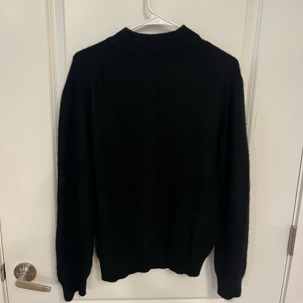 100% Real Cashmere High Neck Black Sweater (Size L, but fits as a M as well)